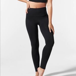 Blanqi NWOT Everyday Hipster Support Leggings